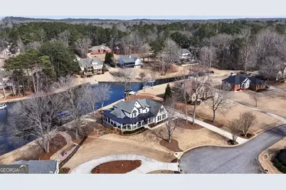 145 Bay Drive, Newnan, GA 30263 - Photo 13