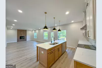 5719 Calm Valley Point, Flowery Branch, GA 30542 - Photo 11