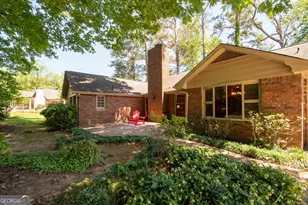 505 Pine Cir, Peachtree City, GA 30269 - Photo 7