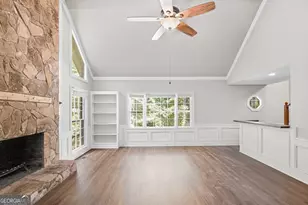 2360 Kimbrough Ct, Sandy Springs, GA 30350 - Photo 3