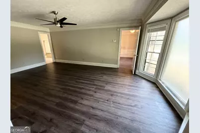 2360 Kimbrough Court, Sandy Springs, GA 30350 - Photo 15