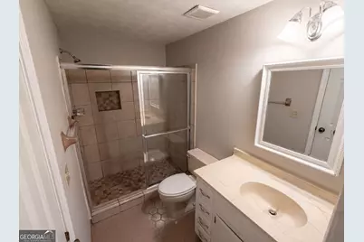 2360 Kimbrough Court, Sandy Springs, GA 30350 - Photo 9