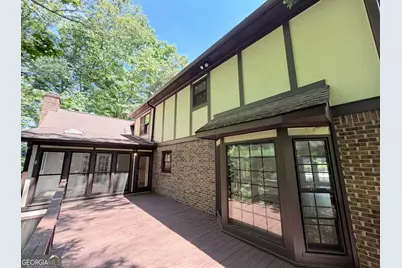 2360 Kimbrough Court, Sandy Springs, GA 30350 - Photo 5