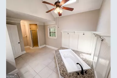 2360 Kimbrough Court, Sandy Springs, GA 30350 - Photo 23