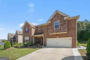1952 Poplar Falls Ave, Lithonia, GA 30058 - Photo 3