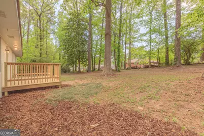 1068 Beaverdale Road NE, Dalton, GA 30721 - Photo 9