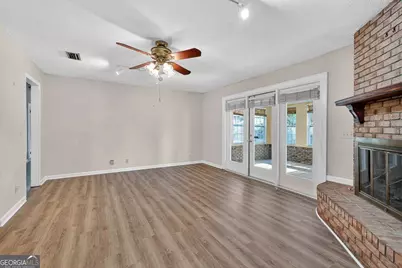 112 Meadows Way, Brunswick, GA 31525 - Photo 15