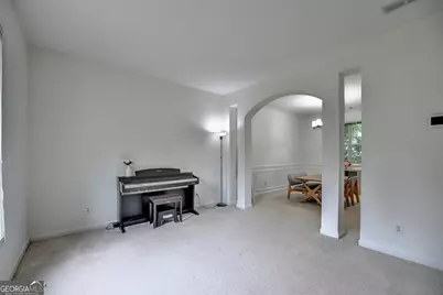2172 Woodbriar Drive, Buford, GA 30518 - Photo 11
