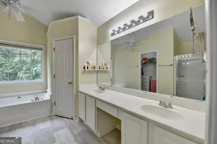 2172 Woodbriar Dr, Buford, GA 30518 - Photo 51