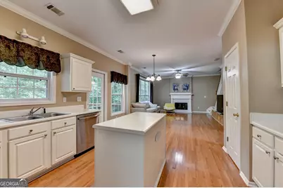 2172 Woodbriar Drive, Buford, GA 30518 - Photo 19