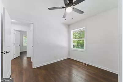 758 Dennis Drive, Forest Park, GA 30297 - Photo 11