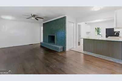 758 Dennis Drive, Forest Park, GA 30297 - Photo 5