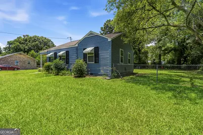 423 Camellia Circle, Warner Robins, GA 31093 - Photo 3