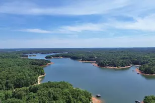 303 Cherrwood Dr, Westminster, SC 29693 - Photo 9