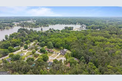 110 Lake Terrace Court, Carrollton, GA 30117 - Photo 51