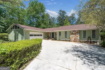 110 Lake Terrace Court, Carrollton, GA 30117 - Photo 1
