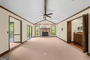 110 Lake Terrace Ct, Carrollton, GA 30117 - Photo 9