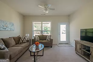 572 Beautyberry Dr, Griffin, GA 30223 - Photo 9