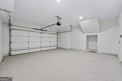 2688 Creekview Terrace NW, Atlanta, GA 30318 - Photo 29