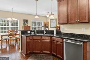 195 Gracie Gardens Ct, Newnan, GA 30263 - Photo 17
