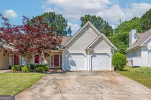 205 Courtyard Ln, Newnan, GA 30265 - Photo 1