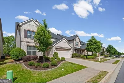 4493 Thach Avenue, Sugar Hill, GA 30518 - Photo 3