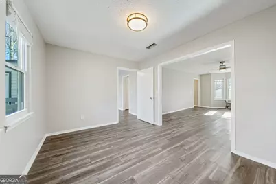 1069 Ashwood Circle, Lawrenceville, GA 30046 - Photo 5