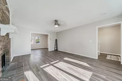 1069 Ashwood Circle, Lawrenceville, GA 30046 - Photo 3