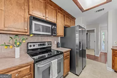 180 Laurel Oaks Lane, Jefferson, GA 30549 - Photo 7