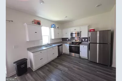 125 N Chesapeake Bay Drive, Locust Grove, GA 30248 - Photo 5
