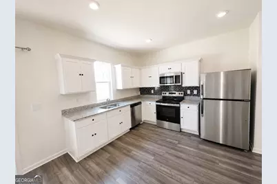 125 N Chesapeake Bay Drive, Locust Grove, GA 30248 - Photo 5