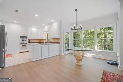 80 Cliffcreek Trace, Sandy Springs, GA 30350 - Photo 11