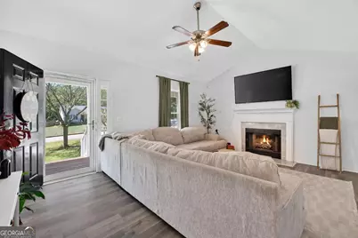 205 Beulah Lane, Locust Grove, GA 30248 - Photo 5