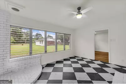 2223 E Derenne Avenue, Savannah, GA 31406 - Photo 29