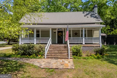 24 N Main Street, Maysville, GA 30558 - Photo 1
