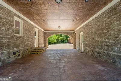 5779 Legends Club Circle, Braselton, GA 30517 - Photo 9