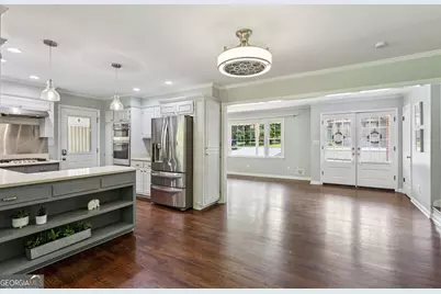 688 Huntington Place SE, Marietta, GA 30067 - Photo 17