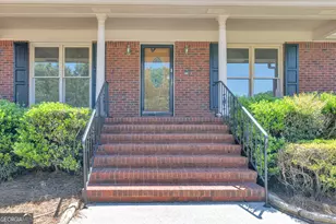675 SE Clubland Circle, Conyers, GA 30094 - Photo 3
