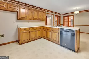 675 SE Clubland Circle, Conyers, GA 30094 - Photo 23