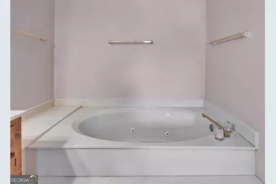 675 SE Clubland Circle, Conyers, GA 30094 - Photo 33