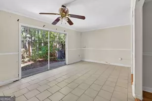527 Tibet Ave, Savannah, GA 31406 - Photo 7