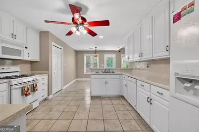 560 Brook Hollow Drive, McDonough, GA 30252 - Photo 13