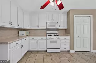 560 Brook Hollow Dr, McDonough, GA 30252 - Photo 13