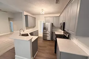 125 Farr Lake Dr, Tyrone, GA 30290 - Photo 5