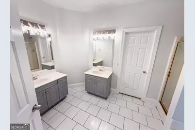 125 Farr Lake Drive, Tyrone, GA 30290 - Photo 13