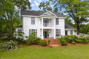 102 W Mimosa Dr, Jonesboro, GA 30236 - Photo 1