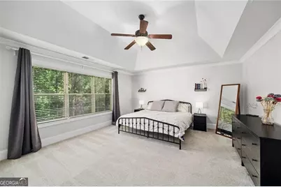 7805 Highland Bluff, Sandy Springs, GA 30328 - Photo 19