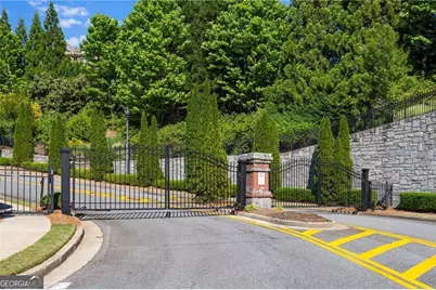 7805 Highland Bluff, Sandy Springs, GA 30328 - Photo 47