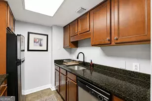 1280 W Peachtree St NW, Atlanta, GA 30309 - Photo 9