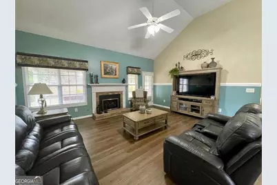 1605 Brooks Pointe Court, Lawrenceville, GA 30045 - Photo 7